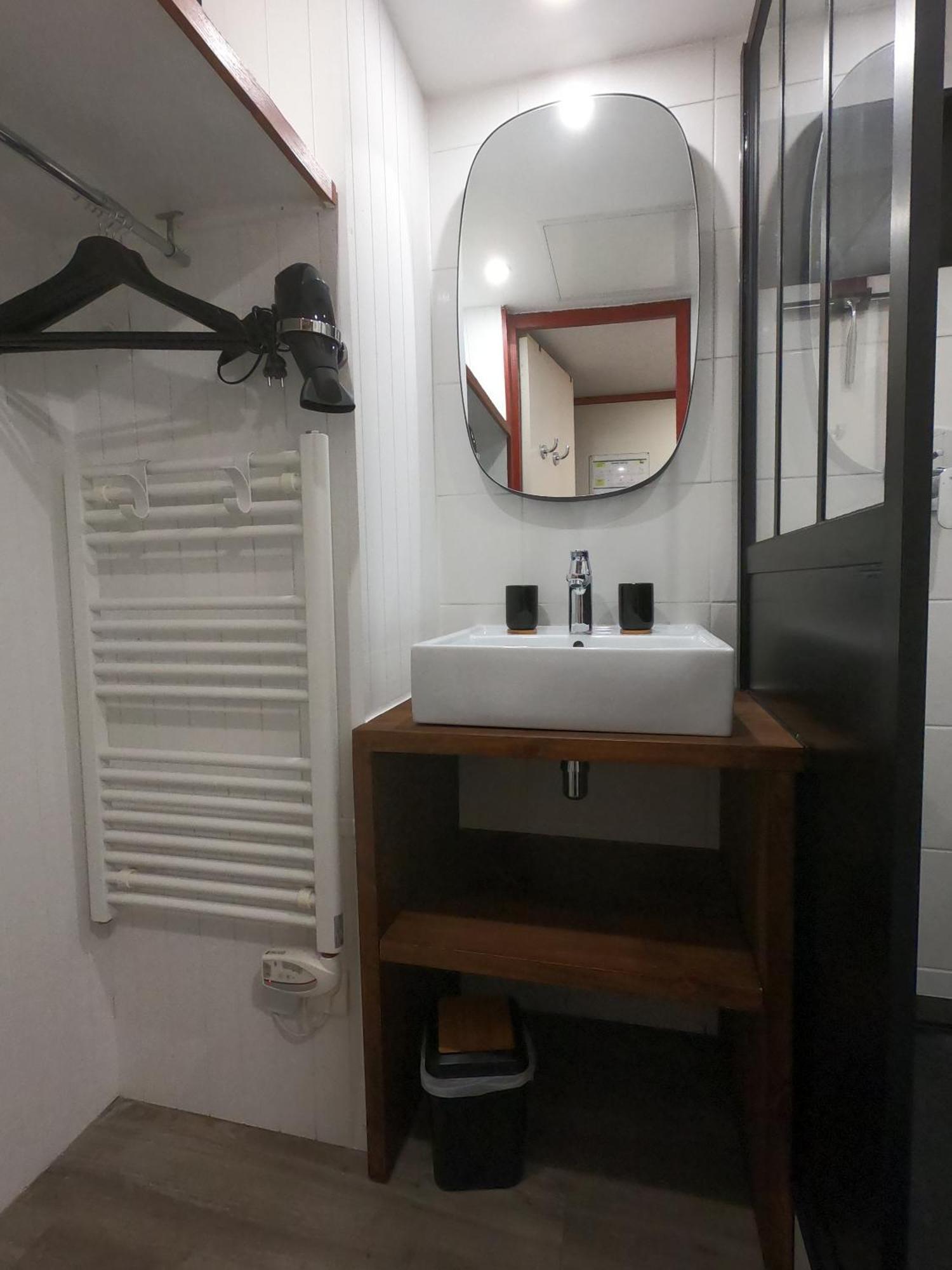 Ti Kabanouz Apartment Arzon Luaran gambar